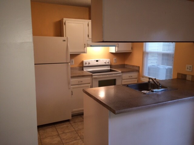 Foto del edificio - 3691 Windmill Dr