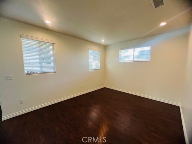 Building Photo - 10805 Pine St