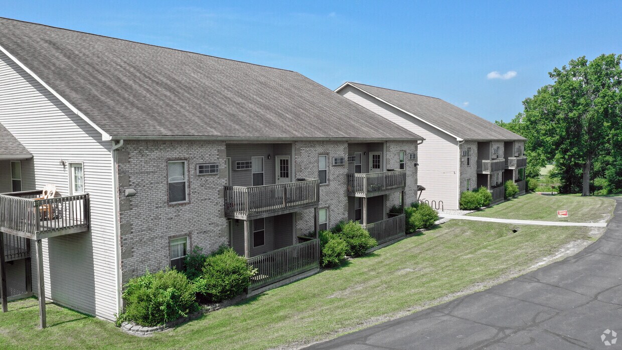 Ashton Apartments Apartments in Terre Haute, IN