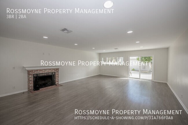 Building Photo - 7000 Lasaine Ave