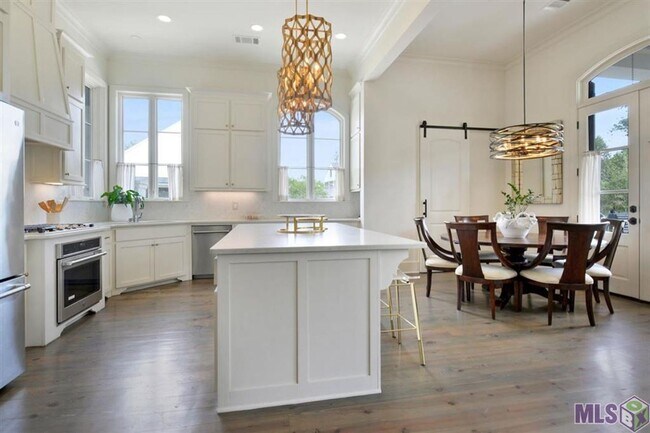 Foto del edificio - Luxury Living in Pointe Marie- 3 Bedroom home on a corner lot