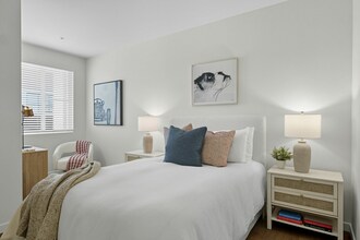 Townhome- Guest bdrm.jpg - Boulders Menifee