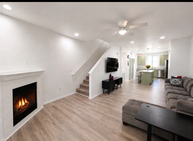 Building Photo - 1572 Hackberry Pl
