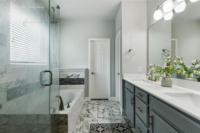 Foto del edificio - 3833 Denridge Ln
