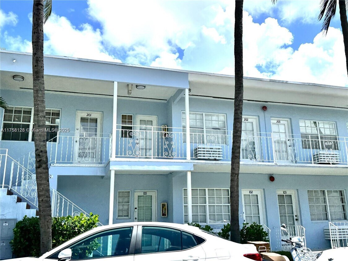 Foto del edificio - 635 8th St