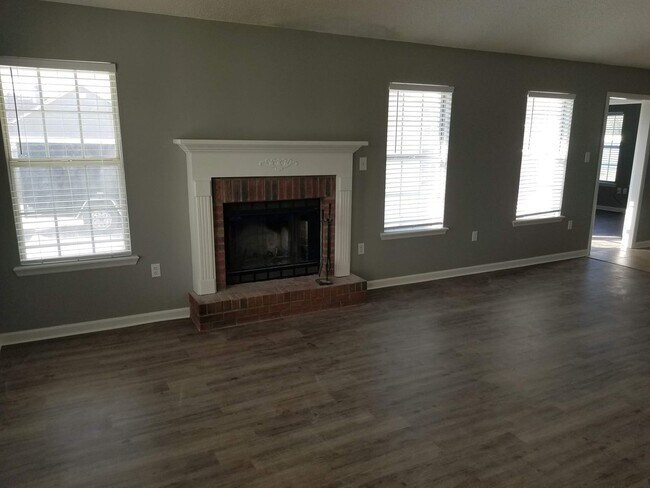 Foto del edificio - Exceptional Living in Valdosta: 4BR/2BA Ho...