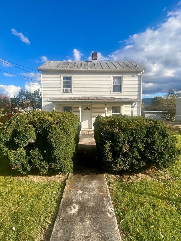 Primary Photo - Apartment for Rent in New Market