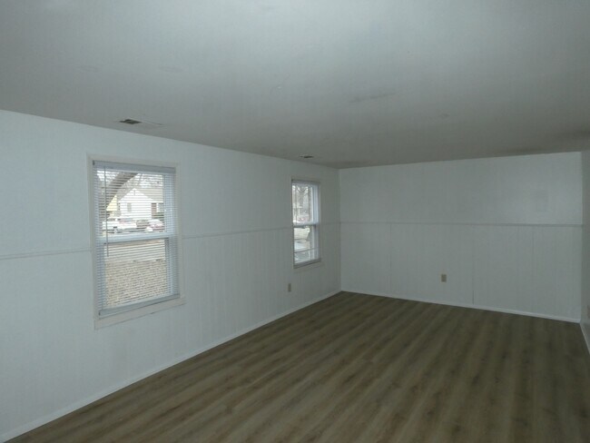 Foto del edificio - 5045 NE 56th Pl