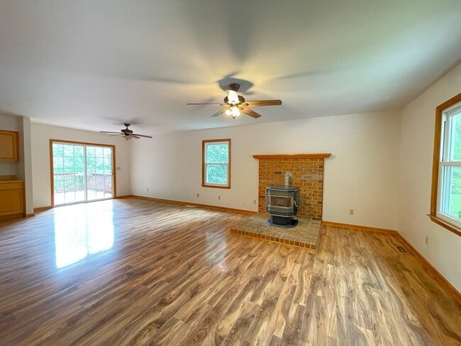 Building Photo - 283 Whitetail Run