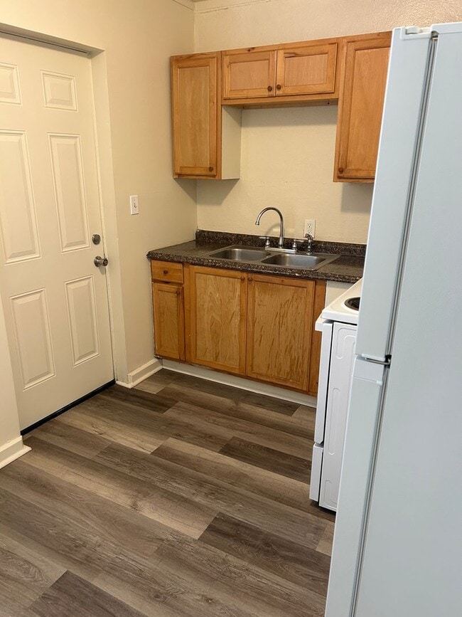 Interior Photo - Hillcrest Apartments