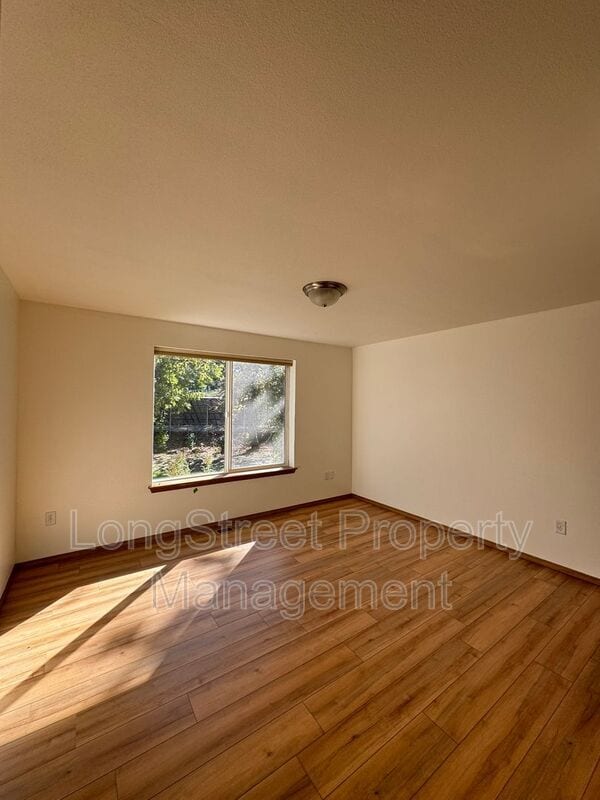 Foto del edificio - 29173 Blake Dr