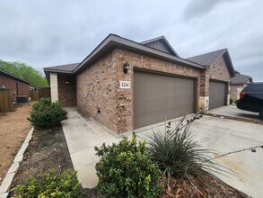 Building Photo - 1241 FM306