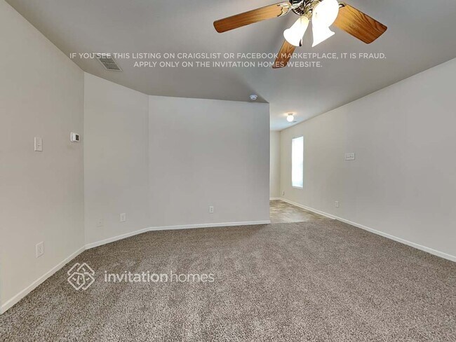 Foto del edificio - 8515 Panglemont Drive