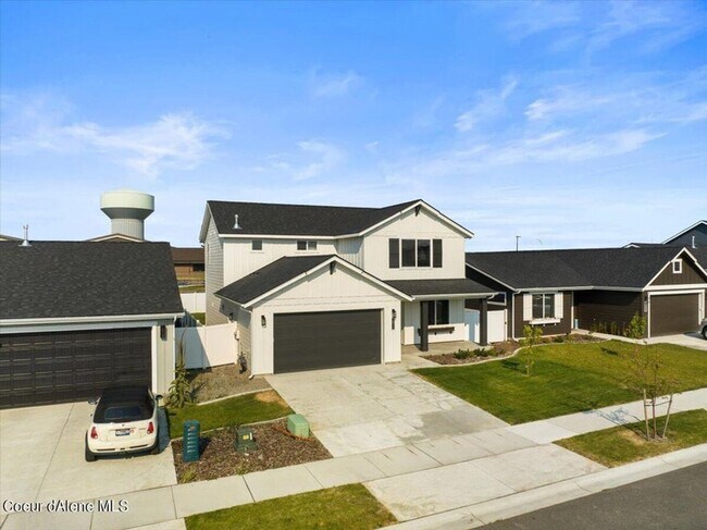 Foto del edificio - Beautiful Home in Fox Tail!