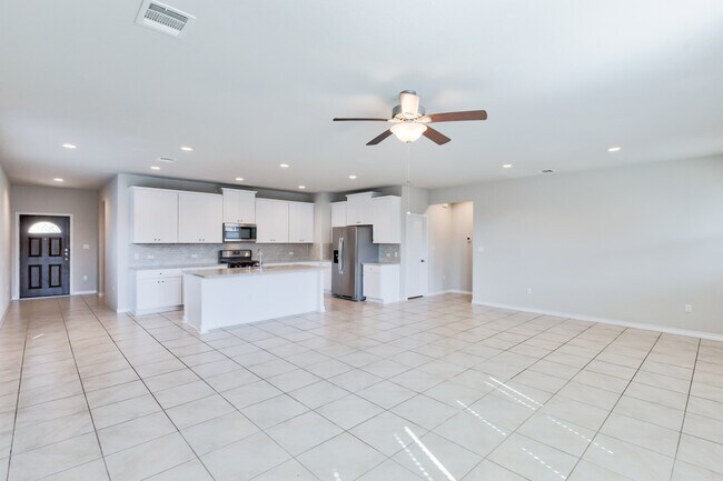 Building Photo - 17209 Casanova Ave