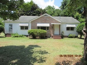 Building Photo - 402 Bagnal Dr