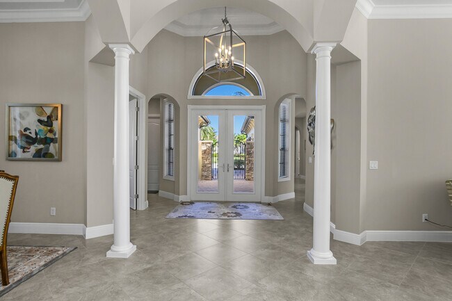 Foto del edificio - 9325 Vercelli Ct