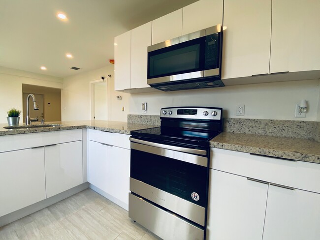 Foto del edificio - 12130 SW 215th St