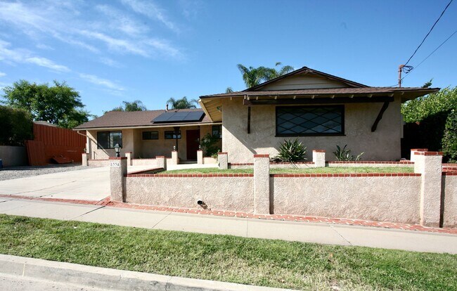 Foto del edificio - 3Br 2.5Ba + Den/office  Lake Murray Beauty