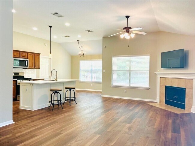 Building Photo - 108 Newport Landing Pl