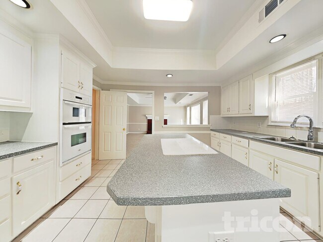 Foto del edificio - 4112 Trotters Way Dr