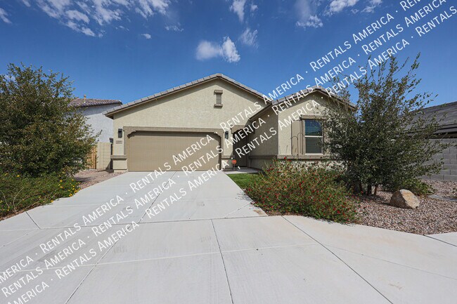Building Photo - Beautiful Buckeye Home