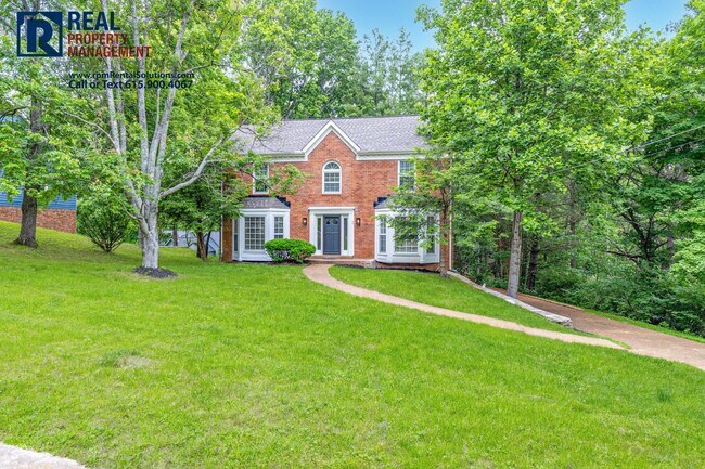 Foto del edificio - Beautiful Brentwood 3 BD home with attache...