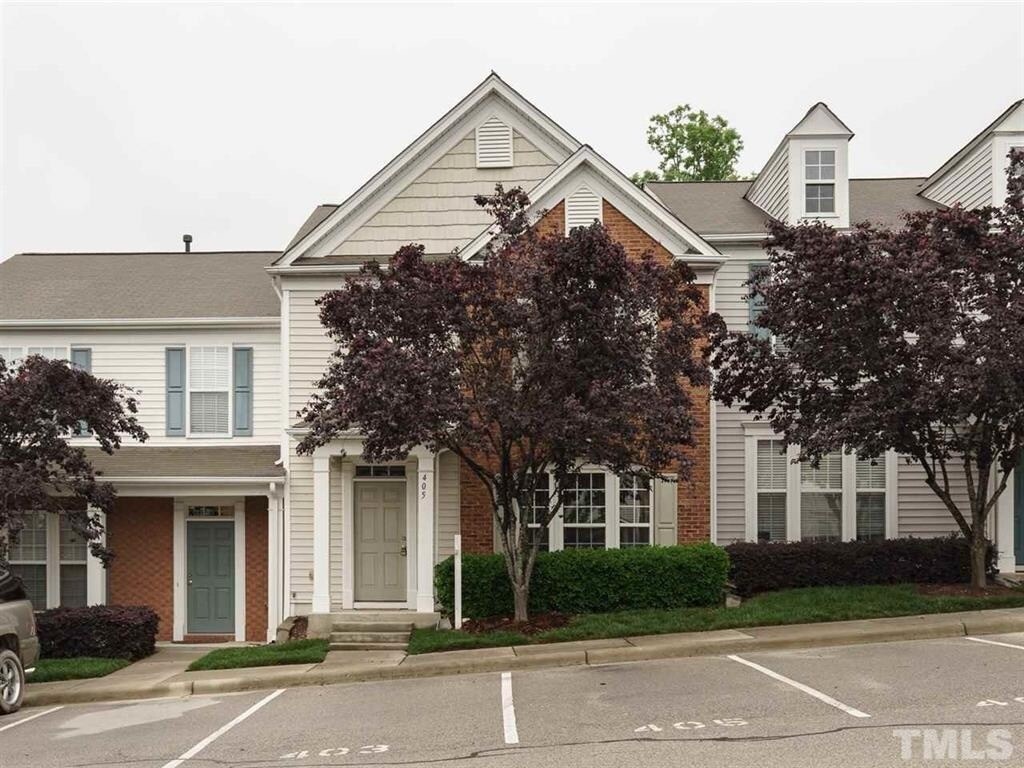 Foto principal - 3 Bedroom | 2.5 Bath Townhouse in Morrisville