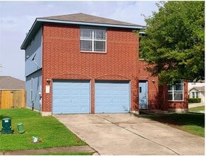 Building Photo - 719 Decker Dr