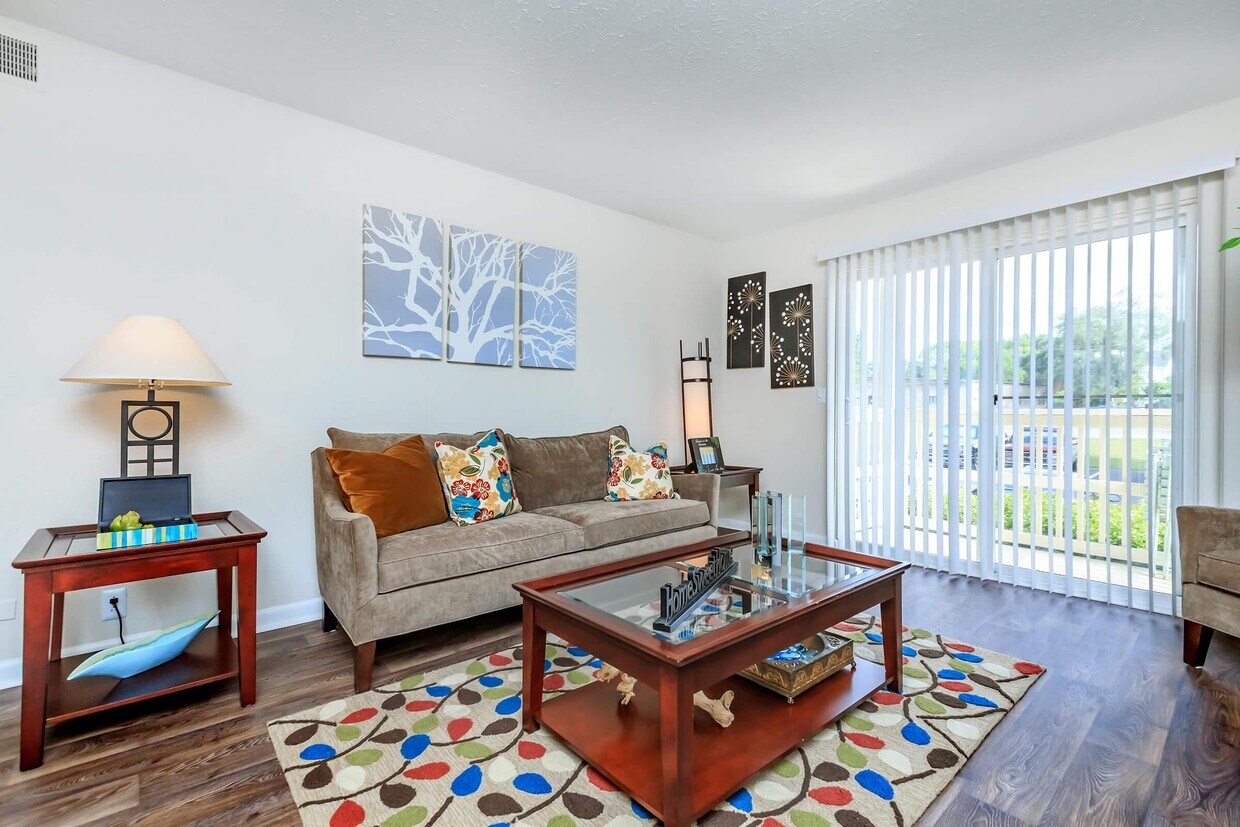 Chase Cove Apartments Apartments 2999 Smith Springs Rd Nashville, TN