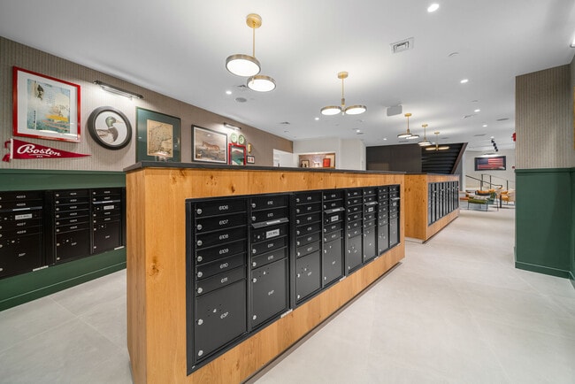 Building Photo - Artemas