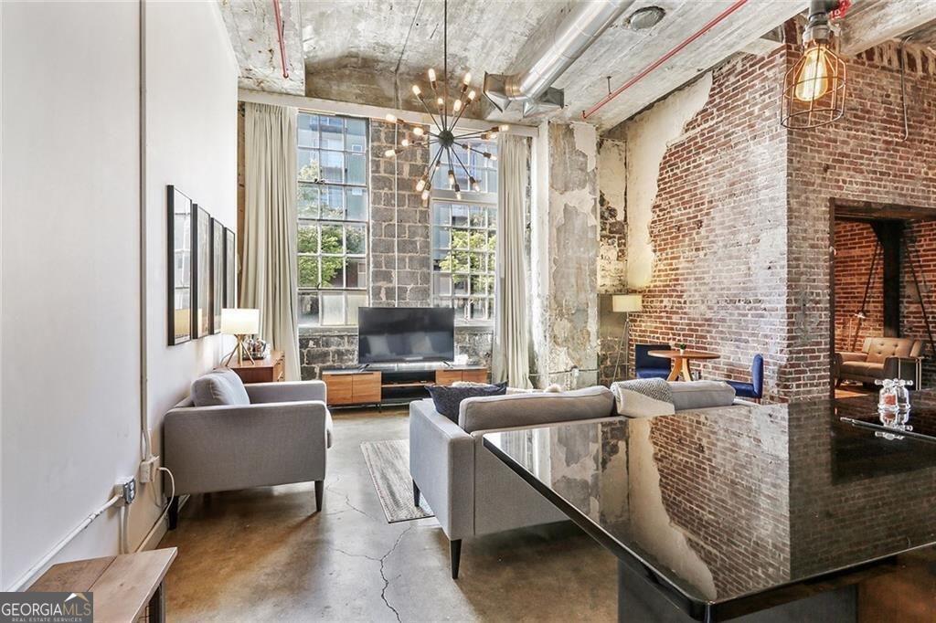 Foto principal - 650 Glen Iris Dr NE