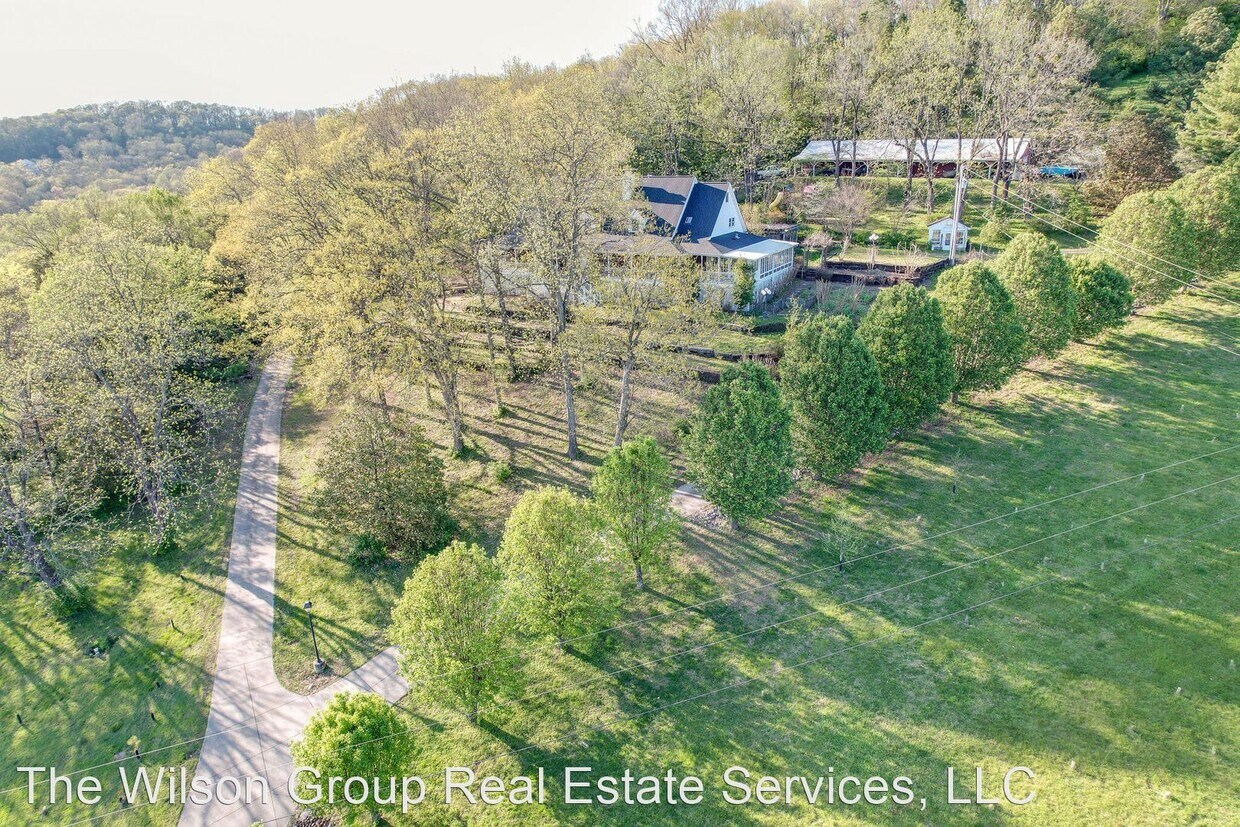 Primary Photo - 4 br, 5 bath House - 2244 S Berrys Chapel ...