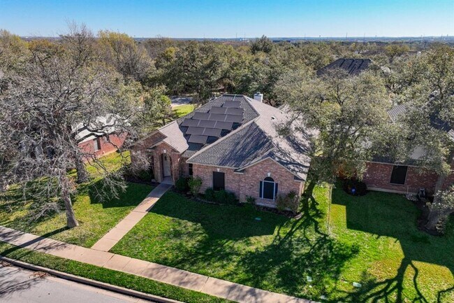 Building Photo - 504 Oakwood Blvd