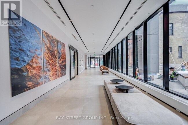 Photo du bâtiment - 609 Sherbourne St
