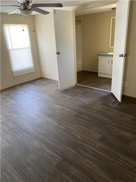 Foto del edificio - 135 Dv Byrd Ln