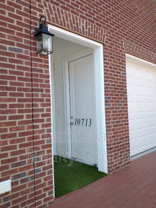 10713 Meeting St Unit 201, Prospect, KY 40059 Condo for Rent in Prospect, KY