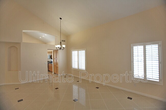 Building Photo - 20682 N 92nd Ln