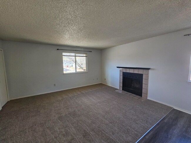 Foto del edificio - 1855 Zebulon Dr