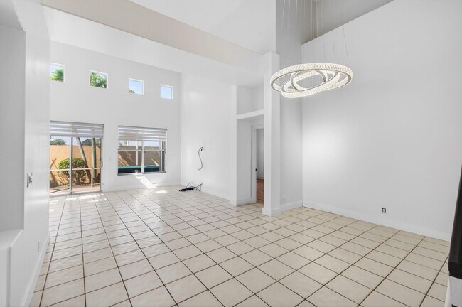 Foto del edificio - 7848 Travelers Tree Dr