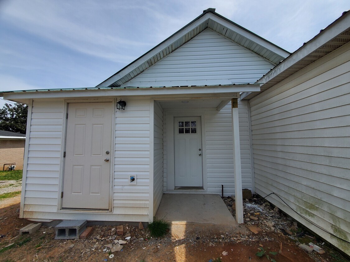 1041 Morton Street, Shelbyville, TN 37160 House Rental in Shelbyville