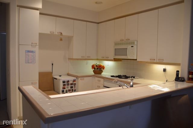 Building Photo - 2 br, 1 bath Townhome - 28502 Lucca Court