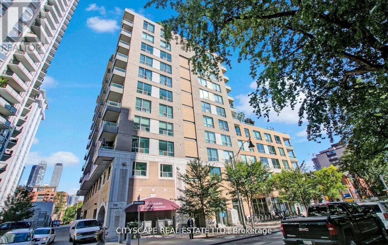 Photo principale - 1002-70-870 Alexander St