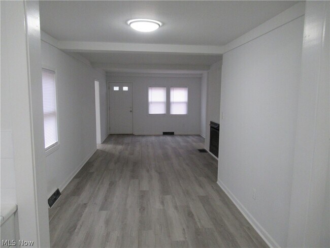 Foto del edificio - 5112 Haverford Dr