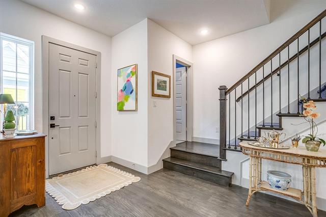 Foto del edificio - 4913 Hidden Grove Dr