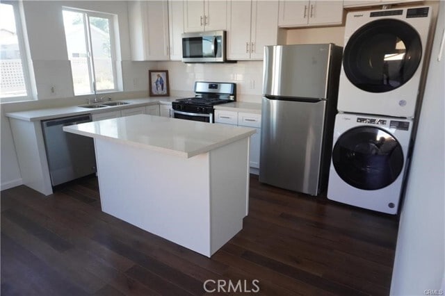Building Photo - 10558 Langmuir Ave