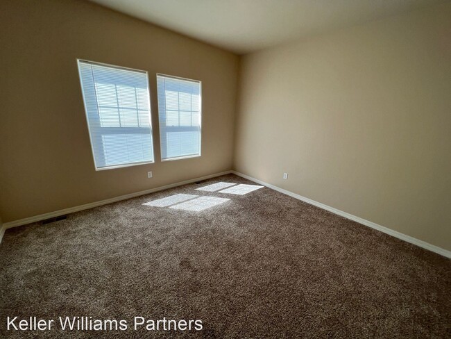 Building Photo - 4 br, 4 bath House - 7296 Thorn Brush Way