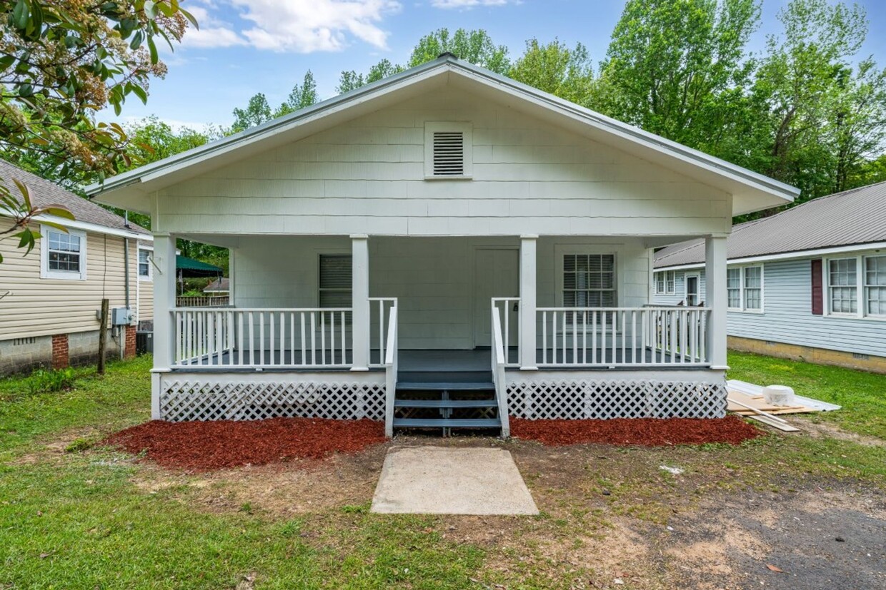 Primary Photo - 2705 13th St