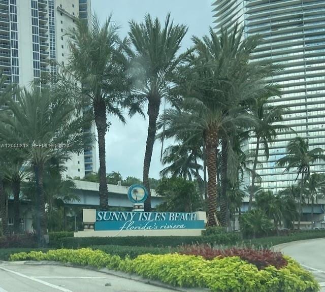 Foto del edificio - 16919 N Bay Rd