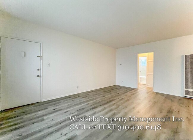 Foto del edificio - 644 Westbourne Dr